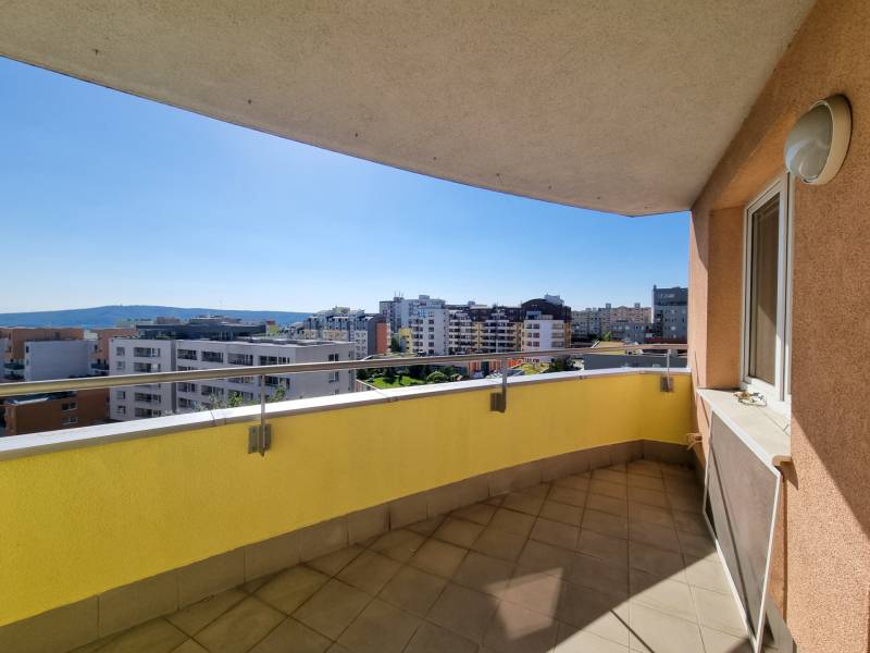 loggia