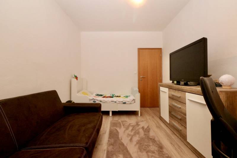 THE HOME I PREDAJ - Moderný 4-izb. byt v Petržalke pri jazere Draždiak