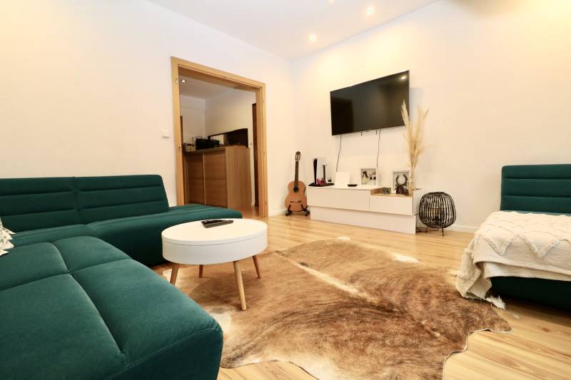 THE HOME I PREDAJ - Moderný 4-izb. byt v Petržalke pri jazere Draždiak