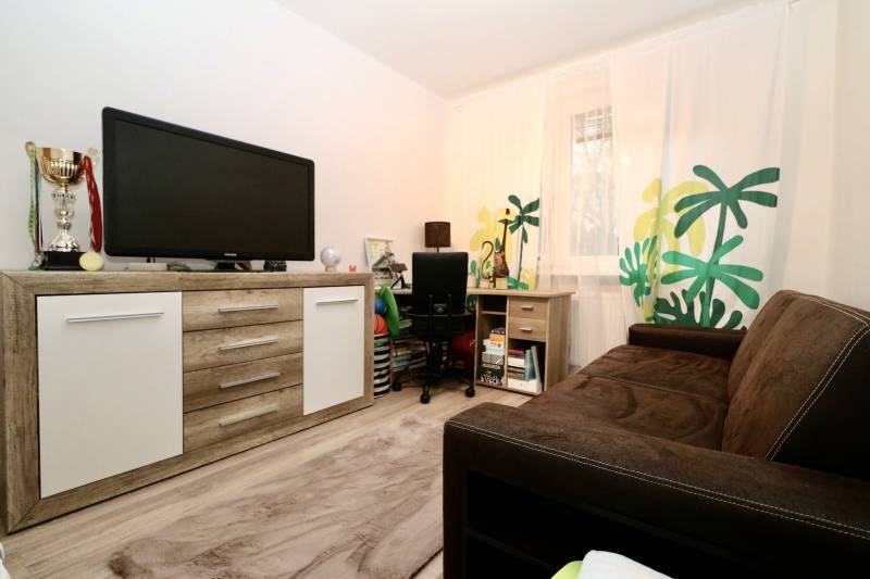 THE HOME I PREDAJ - Moderný 4-izb. byt v Petržalke pri jazere Draždiak